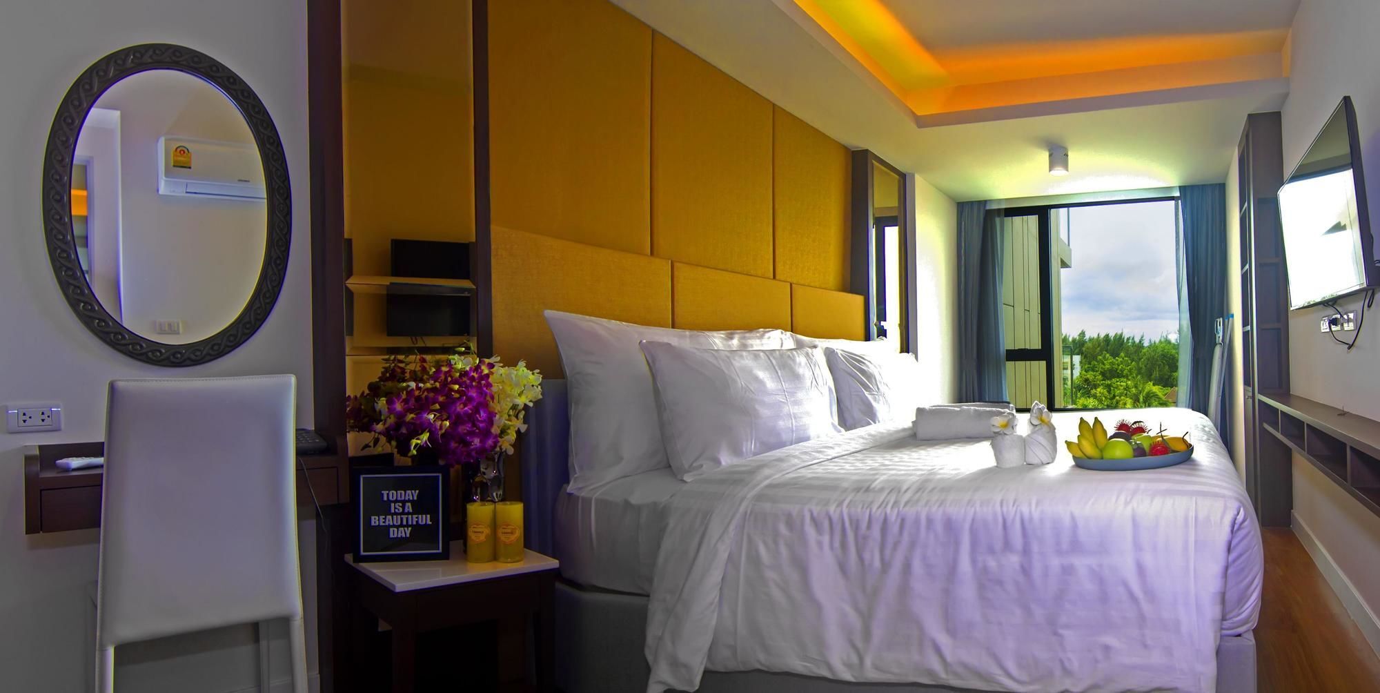 Appartement The Aristo By Holy Cow 201 à Phuket Extérieur photo